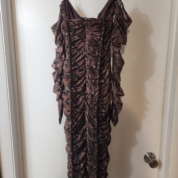 H:ours Midi Cocktail Shear Python Fabric with glove sleeves - Picture 2 of 6